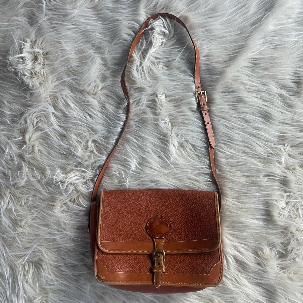 Dooney And & Bourke All Weather Pebble Leather Brown Crossbody Bag Made In USA